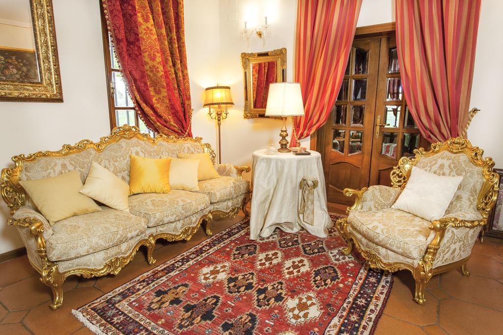 Villa San Biagio Cortona Kamer foto